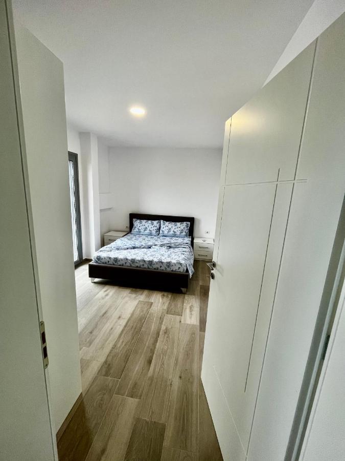 H&A Guest House ดิวิยาเกอ ภายนอก รูปภาพ